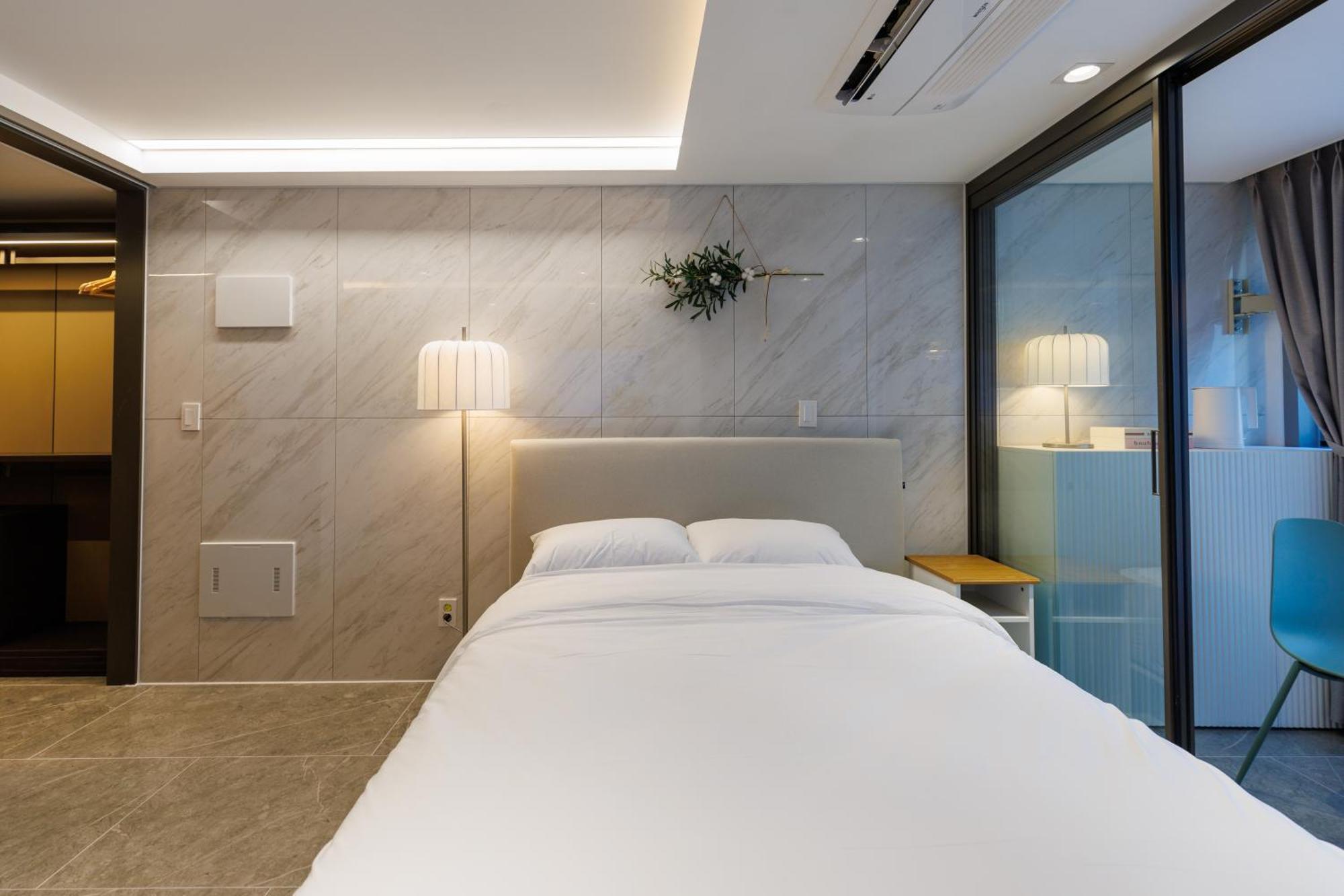 Wecostay Gangnam Seoul Exterior photo